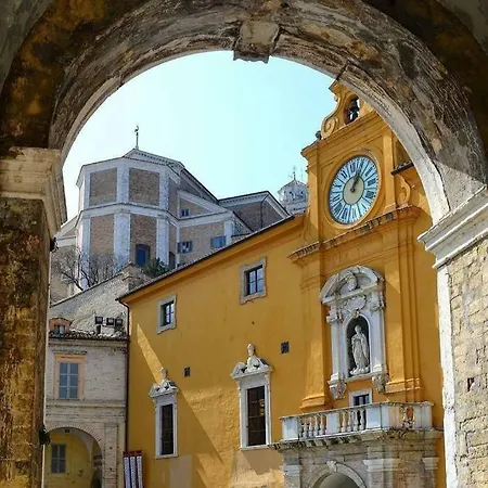 La Casetta - Casa Indipendente Nel Centro Storico Lägenhet