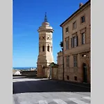 דירה La Casetta - Casa Indipendente Nel Centro Storico פרמו