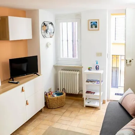 La Casetta - Casa Indipendente Nel Centro Storico * Fermo