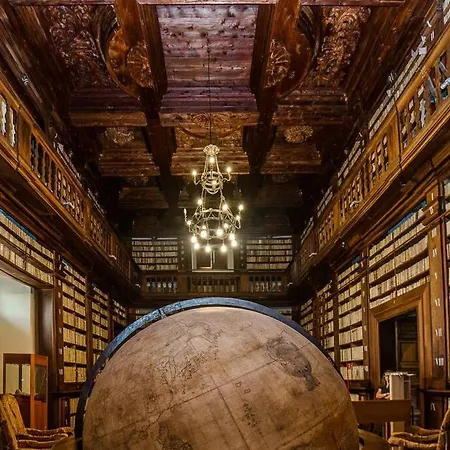 La Casetta - Casa Indipendente Nel Centro Storico 费尔莫