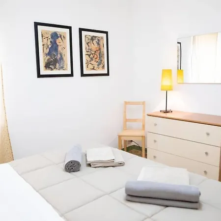 公寓 La Casetta - Casa Indipendente Nel Centro Storico 费尔莫